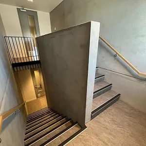 Apartment Floor Luxury W Sunny Balcony, Christchurch