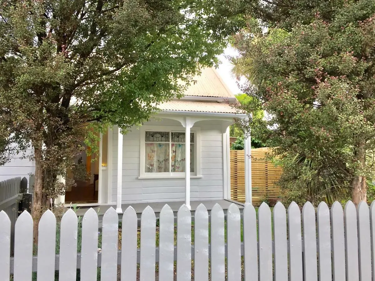 Villa G- House Christchurch